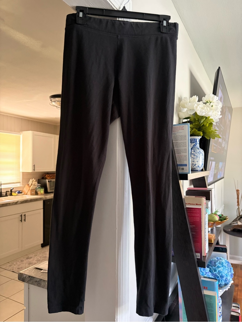 Aeropostale Black Stretch Leggings Size L